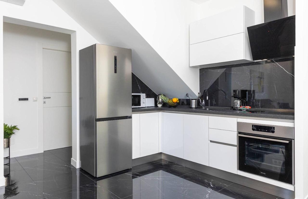 Apartment Magic Fantasy *